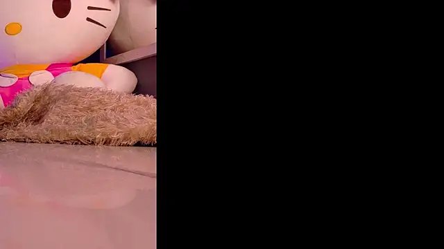 miia  baker online show from 04-01-26, 01:41