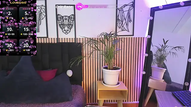 Snapshot of Elecktra_sweet chatting on 10-17-25, 08:22 Elecktra sweet online show from 10-17-25, 08:22