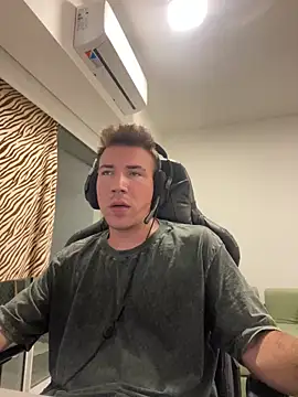 Snapshot of fedex_c2c chatting on 02-28-26, 02:34 fedex c2c online show from 02-28-26, 02:34