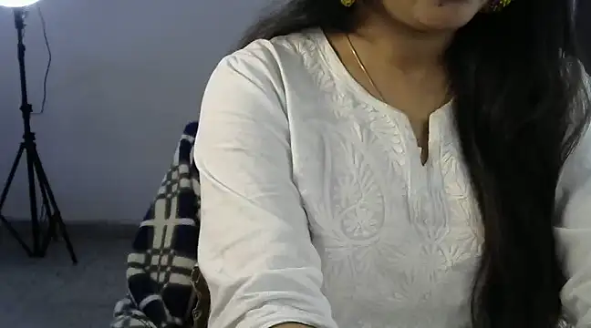 Hazel Doll9 online show from 03-03-25, 02:48