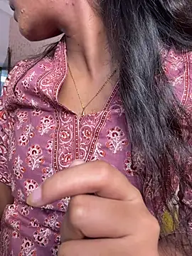 Snapshot of Goddess_sneha chatting on 07-28-26, 05:14 Goddess sneha online show from 07-28-26, 05:14