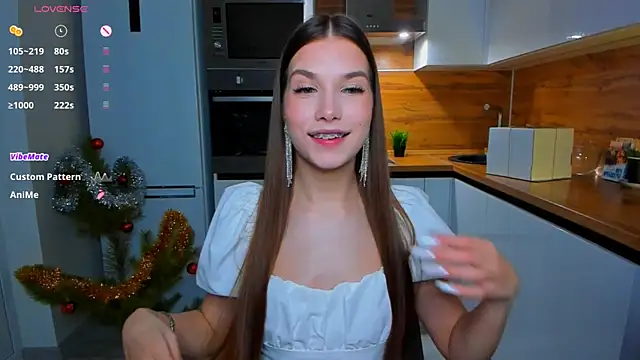 Snapshot of _Eva_Lee chatting on 12-20-24, 06:02 Eva Lee online show from 12-20-24, 06:02