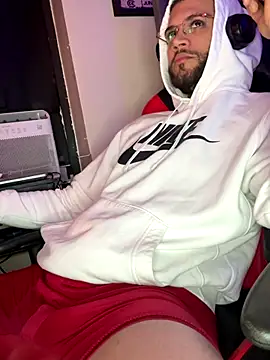 Snapshot of Joker19196 chatting on 10-27-25, 10:58 Joker19196 online show from 10-27-25, 10:58