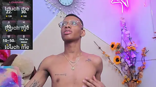 Tiffany Valentine15 online show from 09-20-25, 12:39