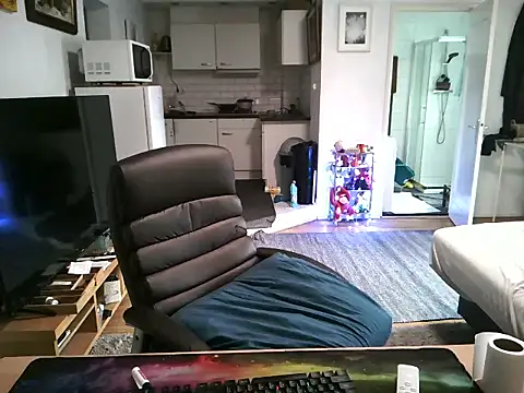 mihaimichael online show from 10-08-25, 02:47