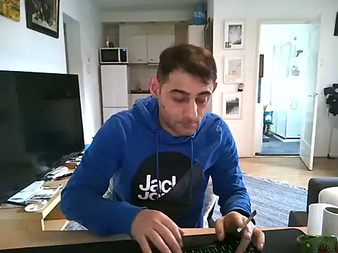 mihaimichael online show from 05-12-26, 12:13