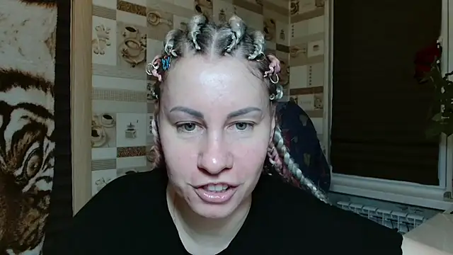 TherestlessKitty online show from 04-24-26, 10:23