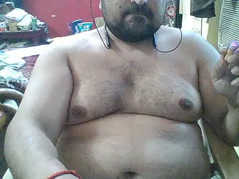 Snapshot of ARYANAVAILABLE chatting on 07-20-26, 04:49 ARYANAVAILABLE online show from 07-20-26, 04:49