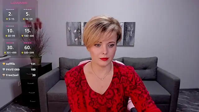 Julia Wilsone online show from 02-22-25, 05:02