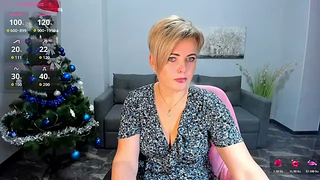 Julia Wilsone online show from 12-21-25, 06:53