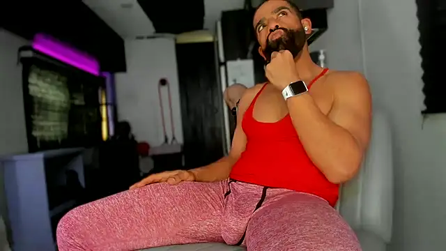 Snapshot of DirtyDrizzy chatting on 02-15-26, 04:25 DirtyDrizzy online show from 02-15-26, 04:25