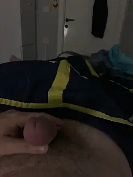 Snapshot of Erenn34 chatting on 10-03-25, 01:13 Erenn34 online show from 10-03-25, 01:13