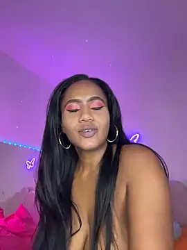AlisonHoot69 online show from 05-25-26, 01:00