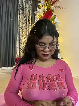 Snapshot of nicky_peyton chatting on 01-04-25, 08:28 nicky peyton online show from 01-04-25, 08:28