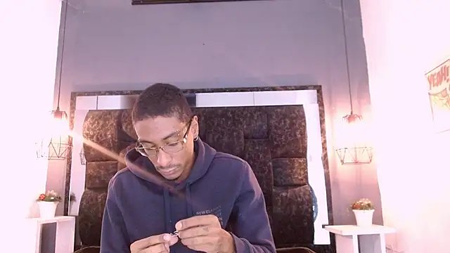 Jose Smoke online show from 02-17-25, 02:53