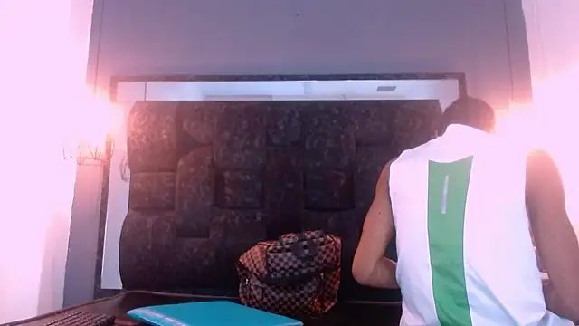 Jose Smoke online show from 02-23-25, 07:00