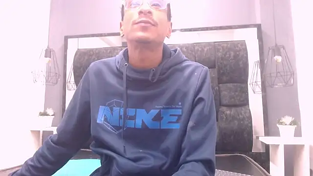 Jose Smoke online show from 03-07-25, 04:02