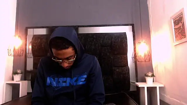 Jose Smoke online show from 03-14-25, 01:48