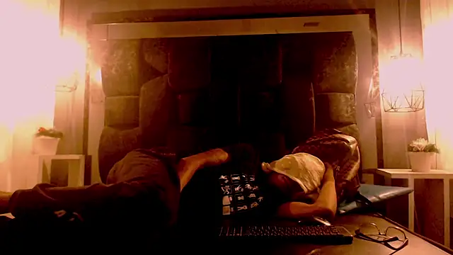 Jose Smoke online show from 03-15-25, 06:58