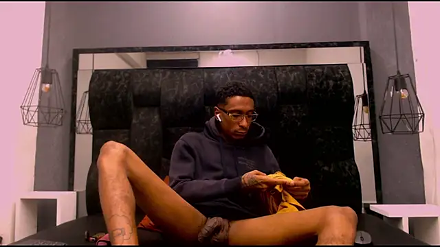 Jose Smoke online show from 09-19-25, 03:02