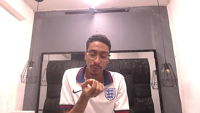 Jose Smoke online show from 09-27-25, 03:33