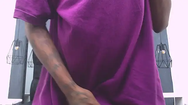 Jose Smoke online show from 10-27-25, 04:05