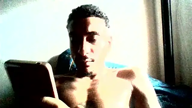 Jose Smoke online show from 10-27-25, 05:28