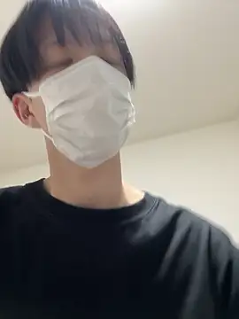 Snapshot of yuuuuma578 chatting on 11-19-25, 02:50 yuuuuma578 online show from 11-19-25, 02:50