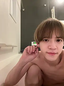 Snapshot of yuuuuma578 chatting on 02-22-26, 03:32 yuuuuma578 online show from 02-22-26, 03:32