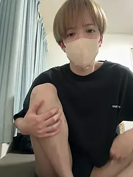 Snapshot of yuuuuma578 chatting on 03-01-26, 02:19 yuuuuma578 online show from 03-01-26, 02:19