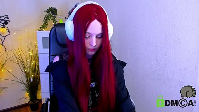 Alina Mills online show from 12-23-24, 07:52