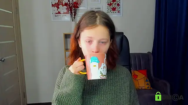 Alina Mills online show from 11-17-25, 09:04