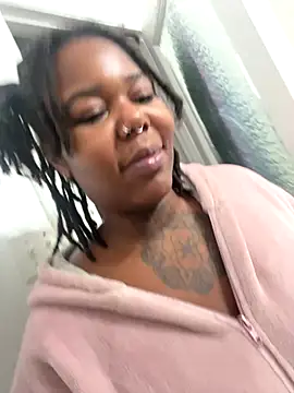 Goddess Nafeesha online show from 12-15-25, 08:51