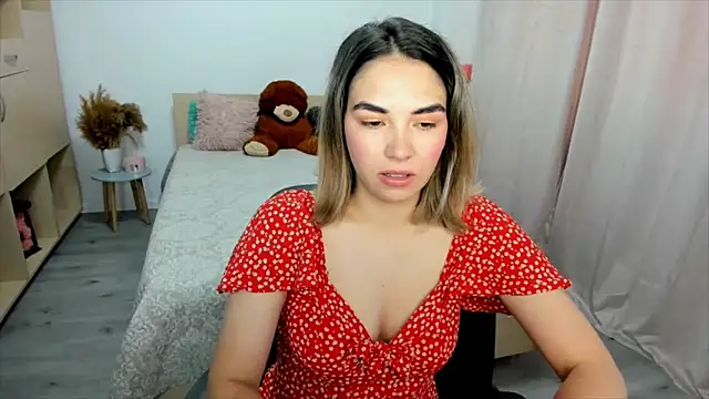 Snapshot of Alexa_Dolly12 chatting on 06-18-26, 06:35 Alexa Dolly12 online show from 06-18-26, 06:35