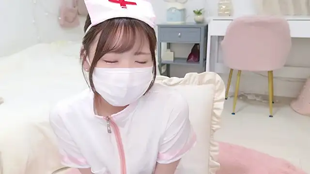 Snapshot of Sayuringo_ chatting on 02-18-25, 05:21 Sayuringo online show from 02-18-25, 05:21