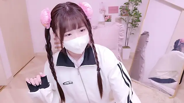 Snapshot of Sayuringo_ chatting on 03-19-25, 12:34 Sayuringo online show from 03-19-25, 12:34