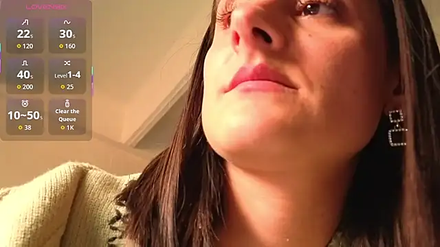 Alice milf  online show from 10-05-25, 08:40