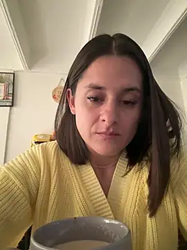 Alice milf  online show from 04-13-26, 03:39