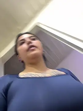  luna torres online show from 05-18-26, 12:11