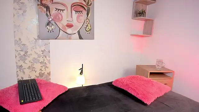 Snapshot of chantall_smith chatting on 03-07-25, 01:29 chantall smith online show from 03-07-25, 01:29