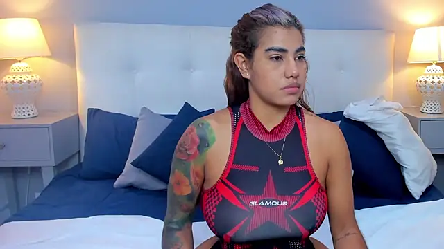 SaraaJhonsonn online show from 10-07-25, 02:58