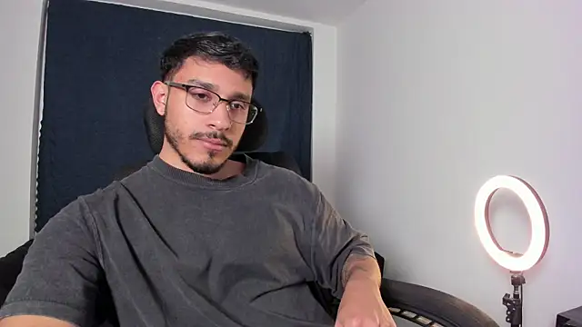 JayMarcos  online show from 12-21-25, 02:41