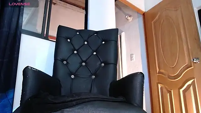 Snapshot of ren_stipee chatting on 03-08-25, 03:17 ren stipee online show from 03-08-25, 03:17