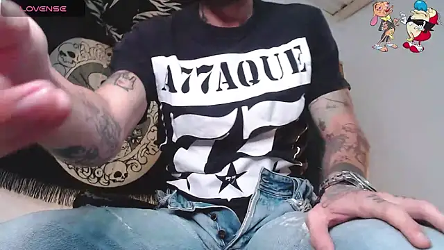 Snapshot of ren_stipee chatting on 11-13-25, 09:14 ren stipee online show from 11-13-25, 09:14