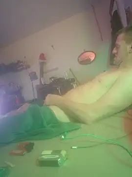 BigDDave6979 online show from 02-15-26, 03:47