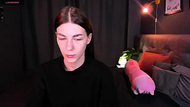 Snapshot of toooyour chatting on 10-24-25, 09:55 toooyour online show from 10-24-25, 09:55