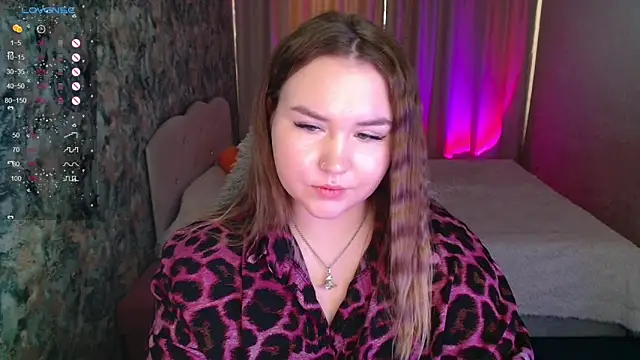 Jenny Fox online show from 12-22-24, 07:22