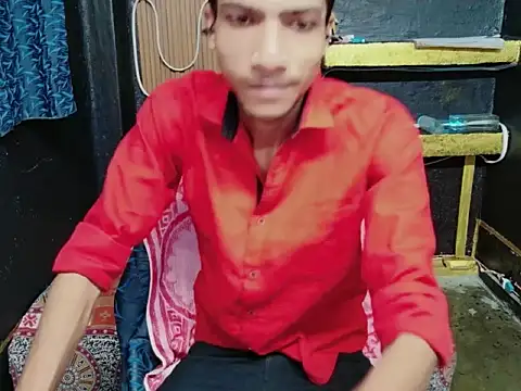 Snapshot of Alex_Suman25 chatting on 06-18-26, 03:27 Alex Suman25 online show from 06-18-26, 03:27