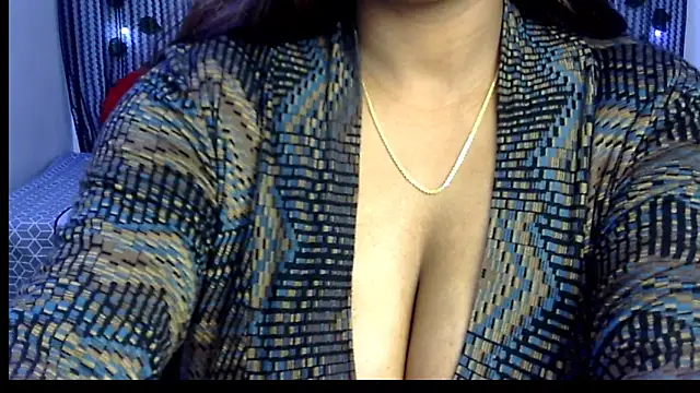 Snapshot of Radhika_Singhaniya chatting on 12-28-24, 11:16 Radhika Singhaniya online show from 12-28-24, 11:16