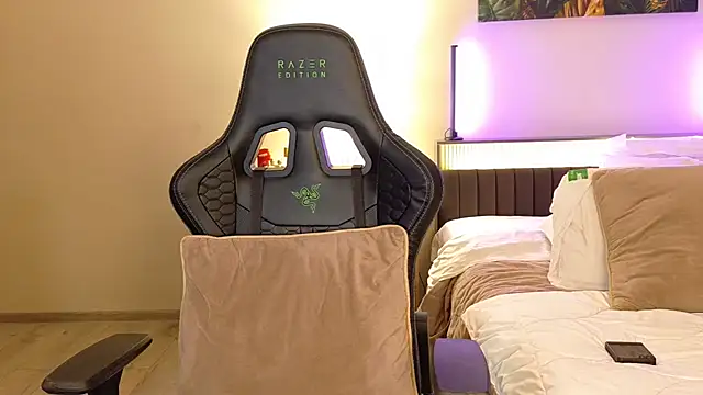 joycesilver online show from 10-03-25, 08:00